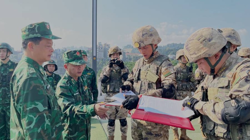 Biên phòng Lào Cai và Biên phòng Mông Tự, Trung Quốc tuần tra song phương - 4