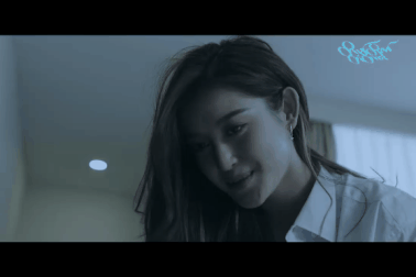 Loạt cảnh “giường chiếu” bỏng mắt, “lên cơn nghiện” của các nàng hậu Việt