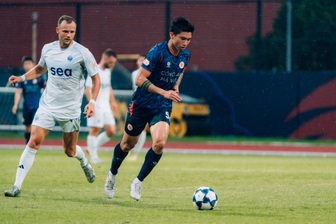 Đoàn Văn Hậu tái xuất trong màu áo CLB Công an Hà Nội