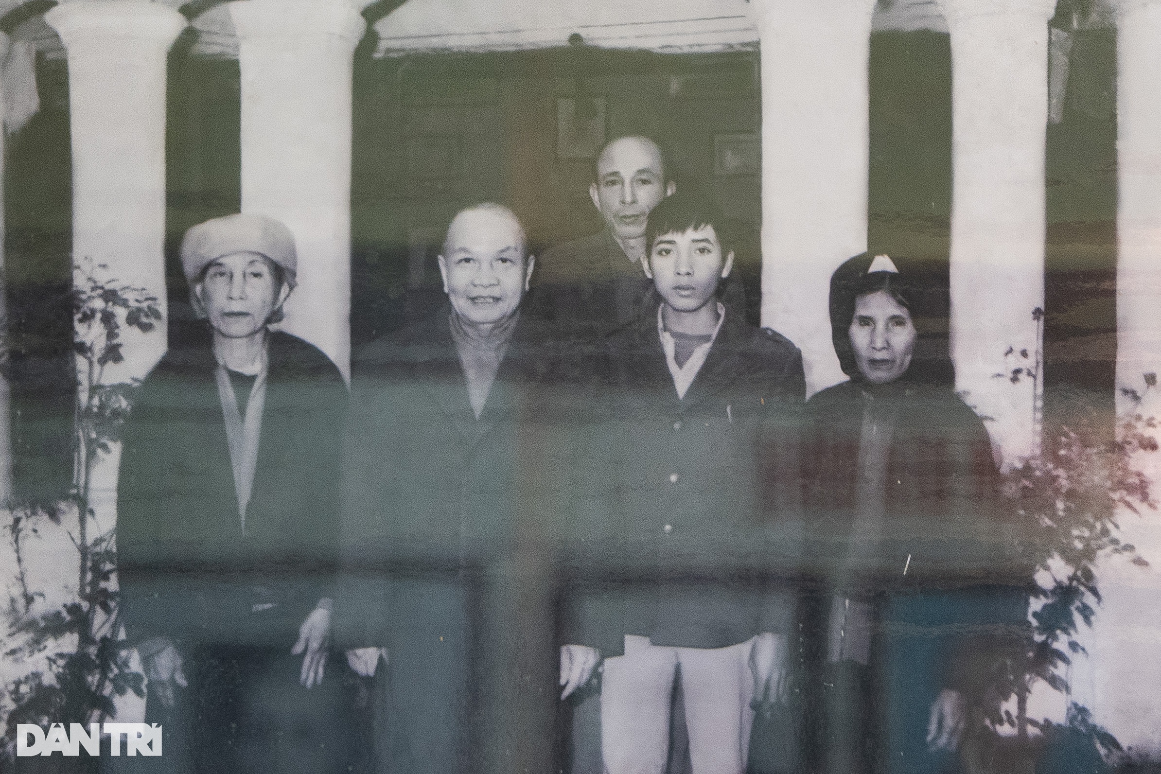 Chuyện về căn nhà nhỏ ven sông ở Hà Nội hai lần đón Bác Hồ - 4 Chuyện về căn nhà nhỏ ven sông ở Hà Nội hai lần đón Bác Hồ - 4