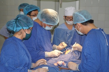 Hy hữu bệnh nhi có 4 quả thận