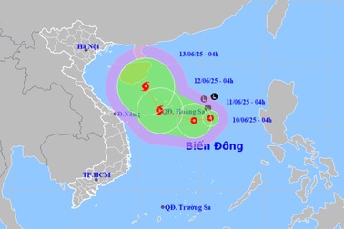Đề nghị các địa phương theo dõi chặt chẽ diễn biến của áp thấp nhiệt đới
