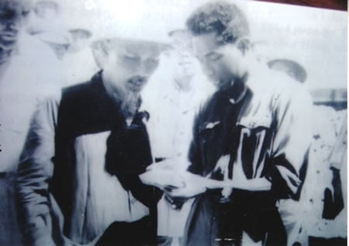 Chủ mỏ và nữ ca sỹ vùng cao vinh dự được Bác Hồ khen - 3