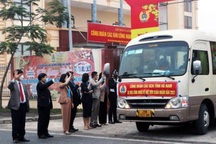 Gần 40 chuyến xe đưa hơn 1000 công nhân về quê đón Tết