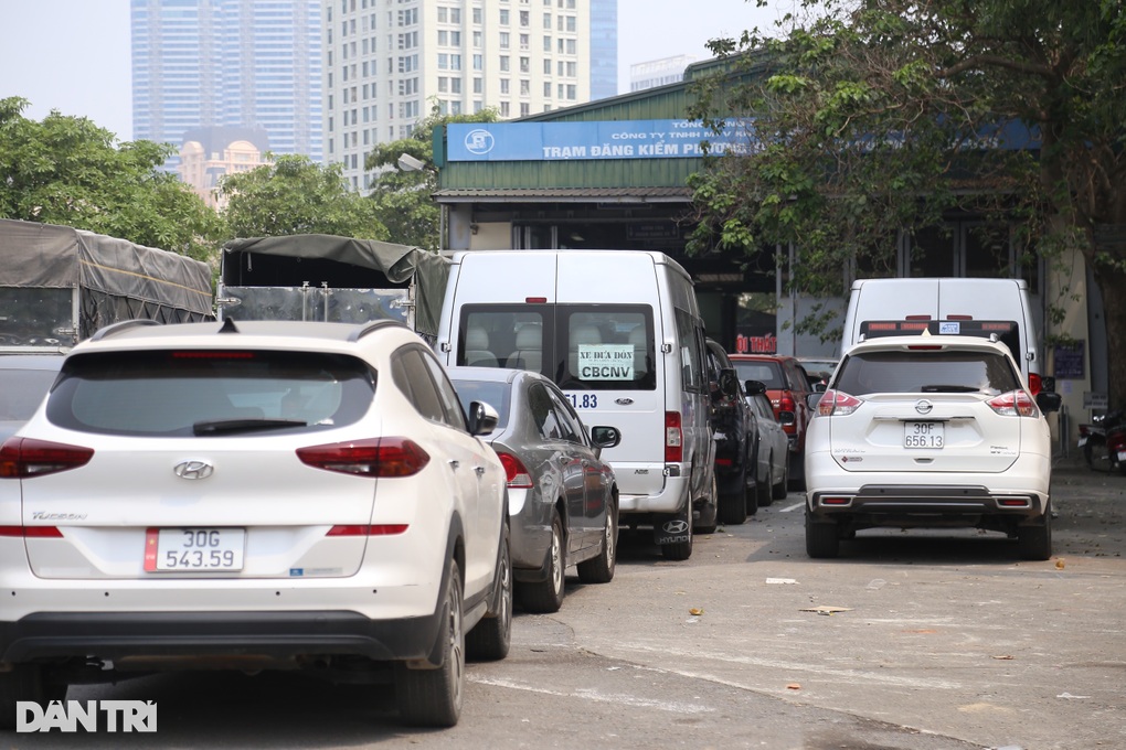 Hà Nội có 15 trung tâm đăng kiểm hoạt động - 1 Hà Nội có 15 trung tâm đăng kiểm hoạt động - 1