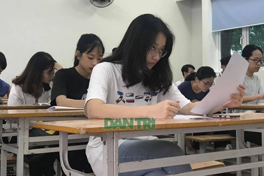 Bộ GD&ĐT có thể điều chỉnh lịch thi THPT quốc gia nếu nghỉ học kéo dài