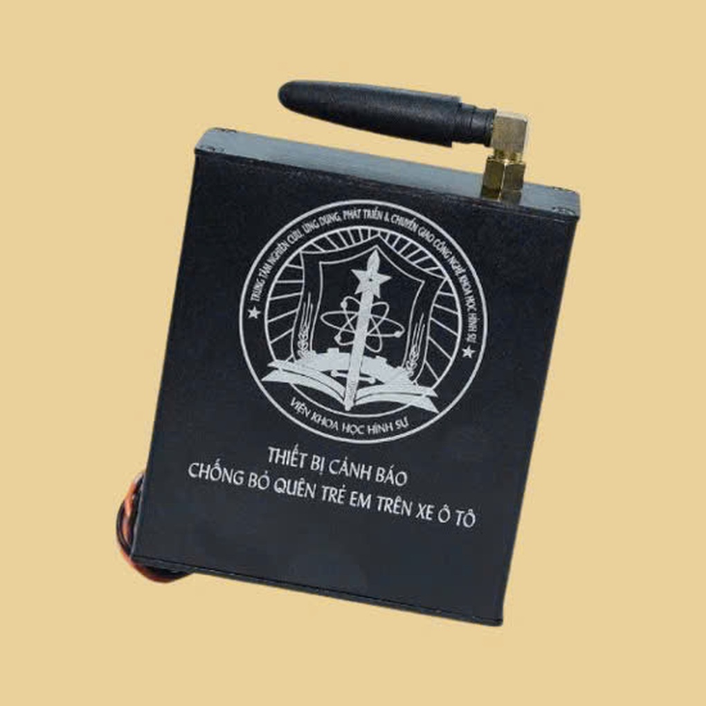 Viện Khoa học hình sự chế tạo thiết bị chống bỏ quên trẻ em trên ô tô - 2 Viện Khoa học hình sự chế tạo thiết bị chống bỏ quên trẻ em trên ô tô - 2