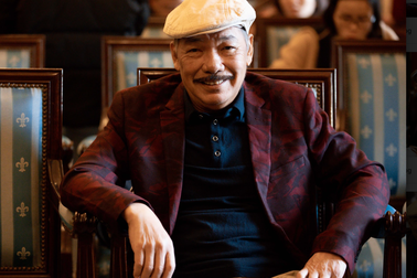 Nhạc sĩ Trần Tiến cười tươi tại Hà Nội: "Sức khỏe của tôi rất tốt!"