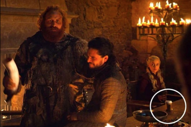 Lỗi sai hài hước trong bộ phim “cổ trang” ăn khách nhất