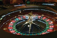 Đầu tư casino: Cuộc đua ngấm ngầm