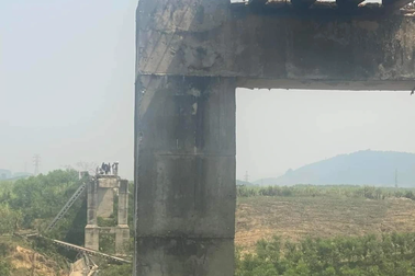 Công an vào cuộc vụ sập cầu treo ở Nghệ An