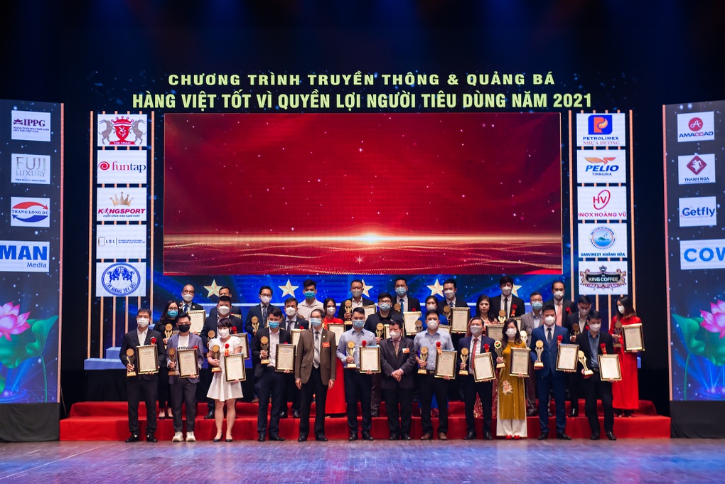 AMACCAO nhận cú đúp giải thưởng Thương hiệu vàng Việt Nam 2021 - 2 AMACCAO nhận cú đúp giải thưởng Thương hiệu vàng Việt Nam 2021 - 2