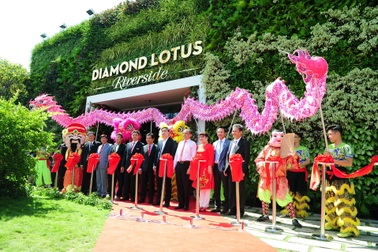 Phúc Khang khai trương tổ hợp nhà mẫu dự án Diamond Lotus Riverside