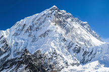 Tại sao về đêm "nóc nhà thế giới" lại phát ra âm thanh lạ như tiếng rên rỉ?