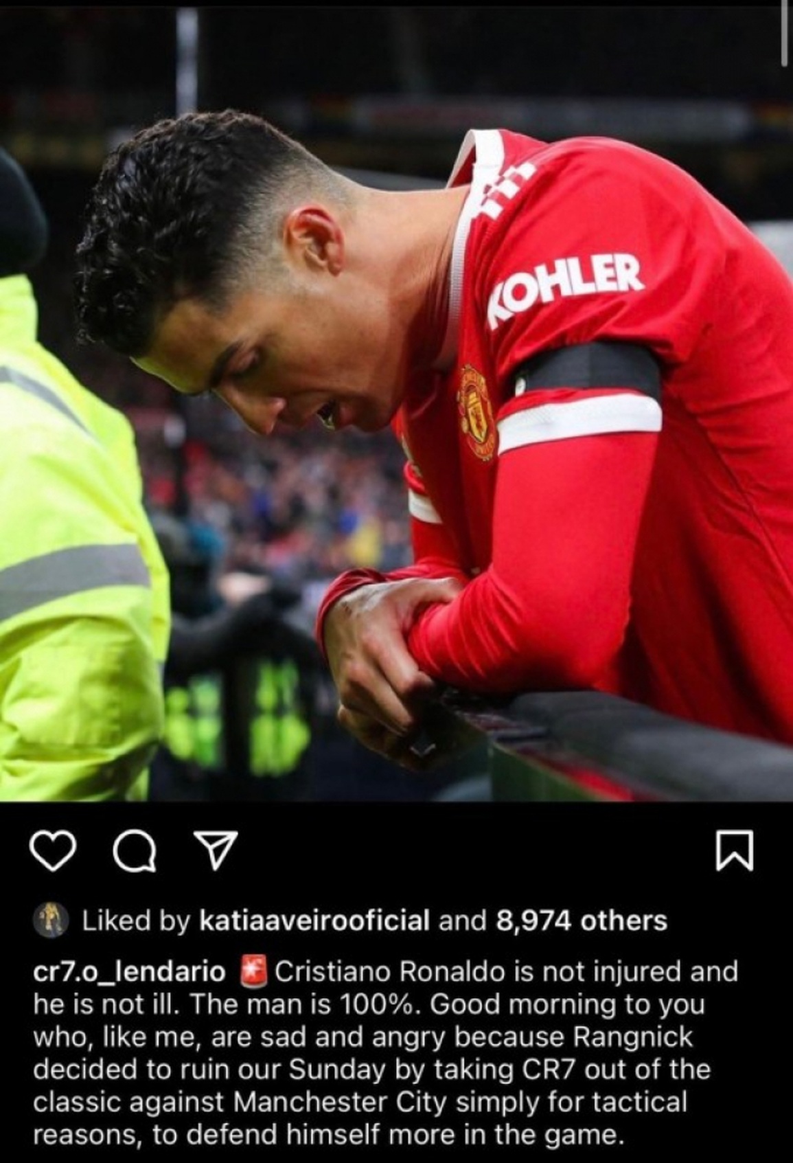 Nghi vấn C.Ronaldo giận dỗi Man Utd, khiến cả đội phải sốc - 3 Nghi vấn C.Ronaldo giận dỗi Man Utd, khiến cả đội phải sốc - 3