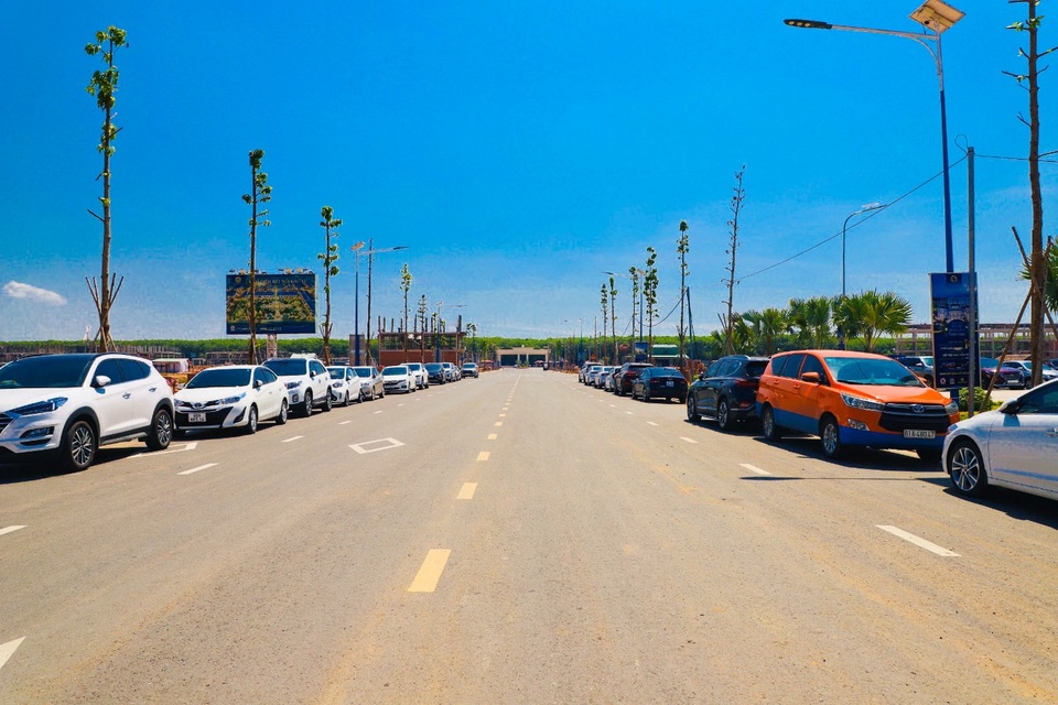 Vì sao Century City hấp dẫn nhà đầu tư? - 1 Vì sao Century City hấp dẫn nhà đầu tư? - 1