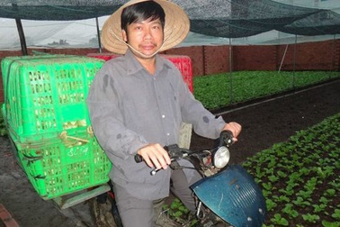 Công an bắt tạm giam Facebooker Hoài Nam