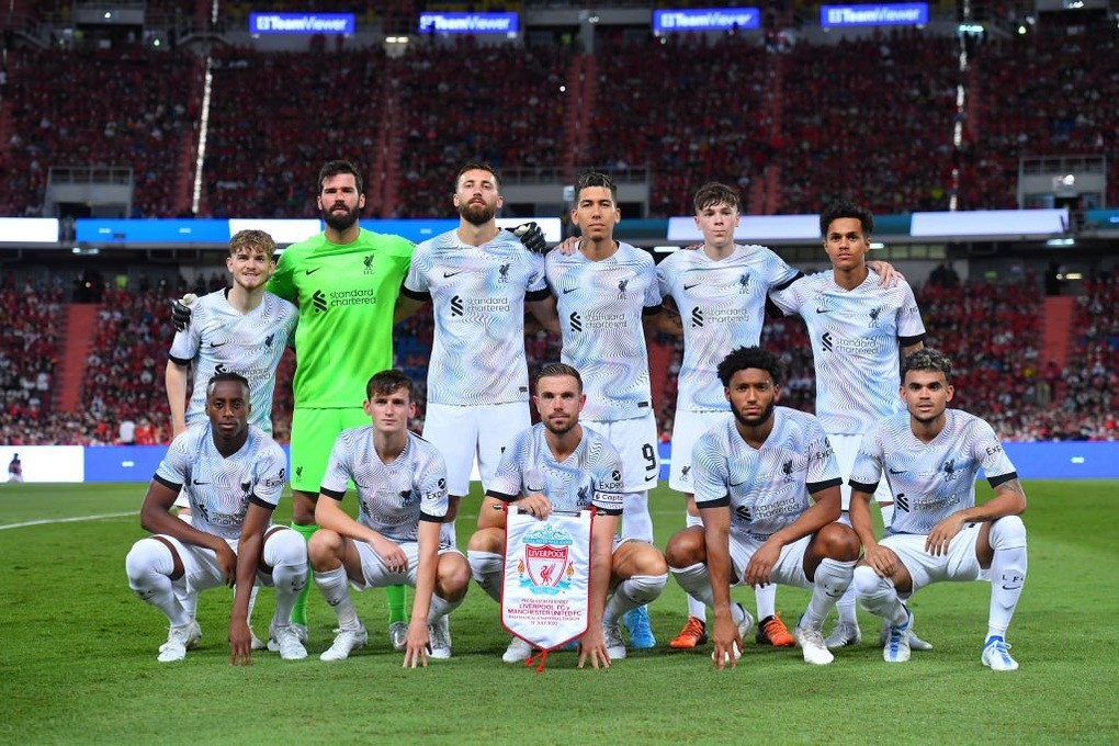 Man Utd đại thắng Liverpool 4 sao tại Bangkok - 6 Man Utd đại thắng Liverpool 4 sao tại Bangkok - 6