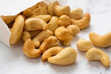 Những công dụng bất ngờ của hạt điều