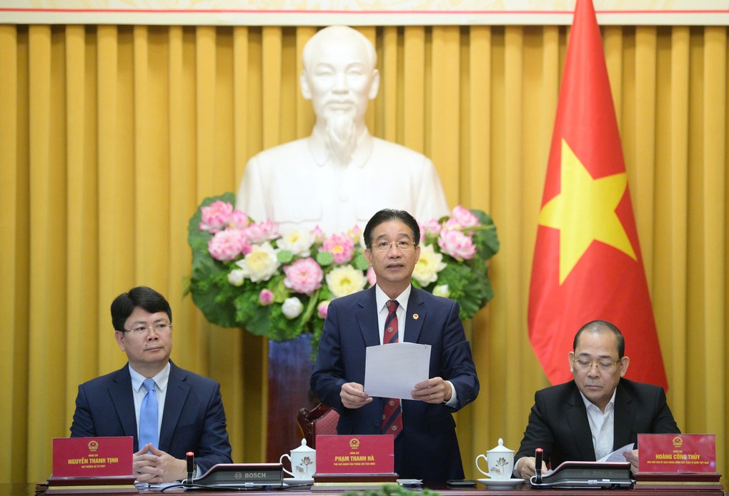Bỏ thẩm quyền ban hành văn bản quy phạm pháp luật của cấp xã - 2 Bỏ thẩm quyền ban hành văn bản quy phạm pháp luật của cấp xã - 2