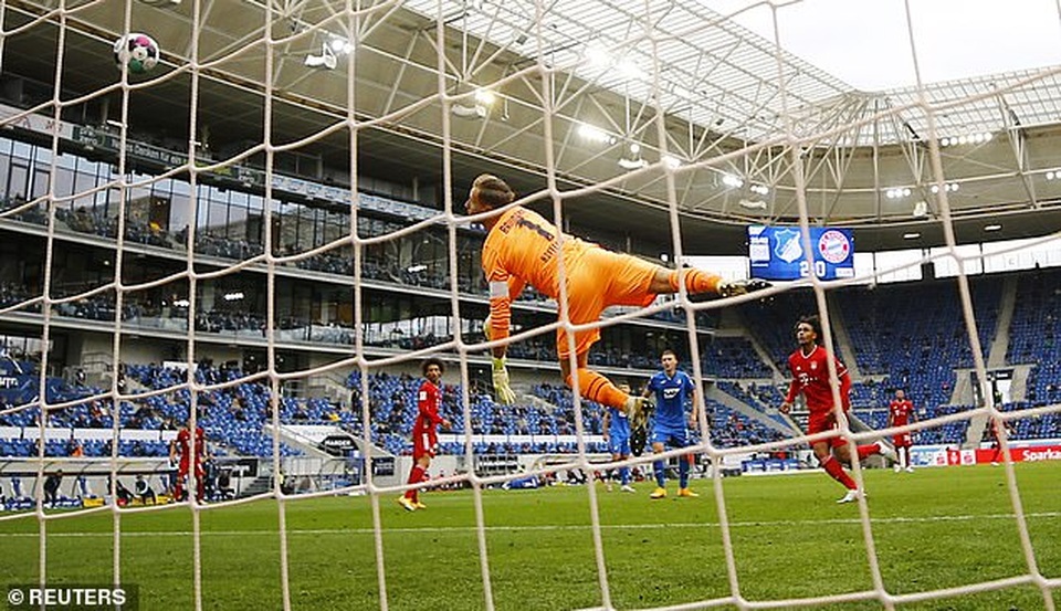 Bayern Munich bất ngờ thảm bại trước Hoffenheim - 2 Bayern Munich bất ngờ thảm bại trước Hoffenheim - 2