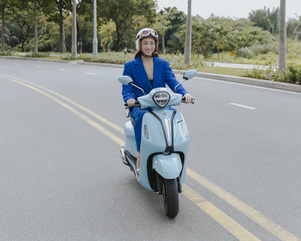 Yamaha Grande - bạn đồng hành của 2 đại sứ Hoa hậu Quốc gia Việt Nam 2024 - 5 Yamaha Grande - bạn đồng hành của 2 đại sứ Hoa hậu Quốc gia Việt Nam 2024 - 5