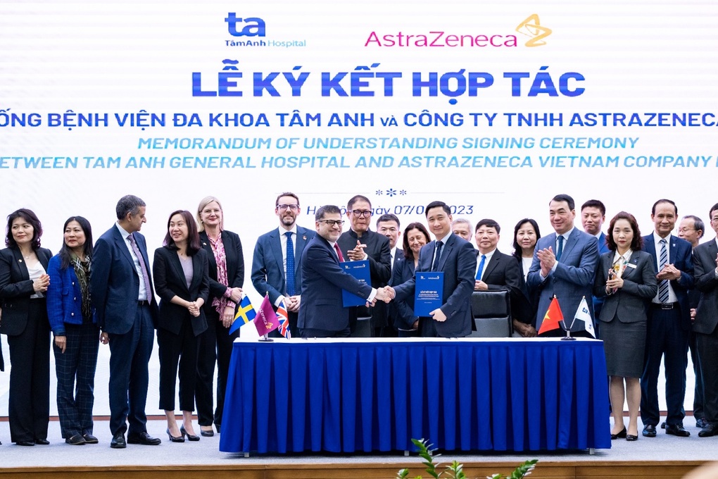 AstraZeneca hợp tác Bệnh viện Tâm Anh, giảm gánh nặng bệnh tật cho cộng đồng - 1 AstraZeneca hợp tác Bệnh viện Tâm Anh, giảm gánh nặng bệnh tật cho cộng đồng - 1