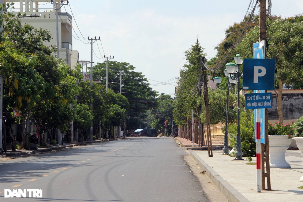 Phú Yên chưa bao giờ vắng lặng đến thế, vì Covid-19 - 8 Phú Yên chưa bao giờ vắng lặng đến thế, vì Covid-19 - 8