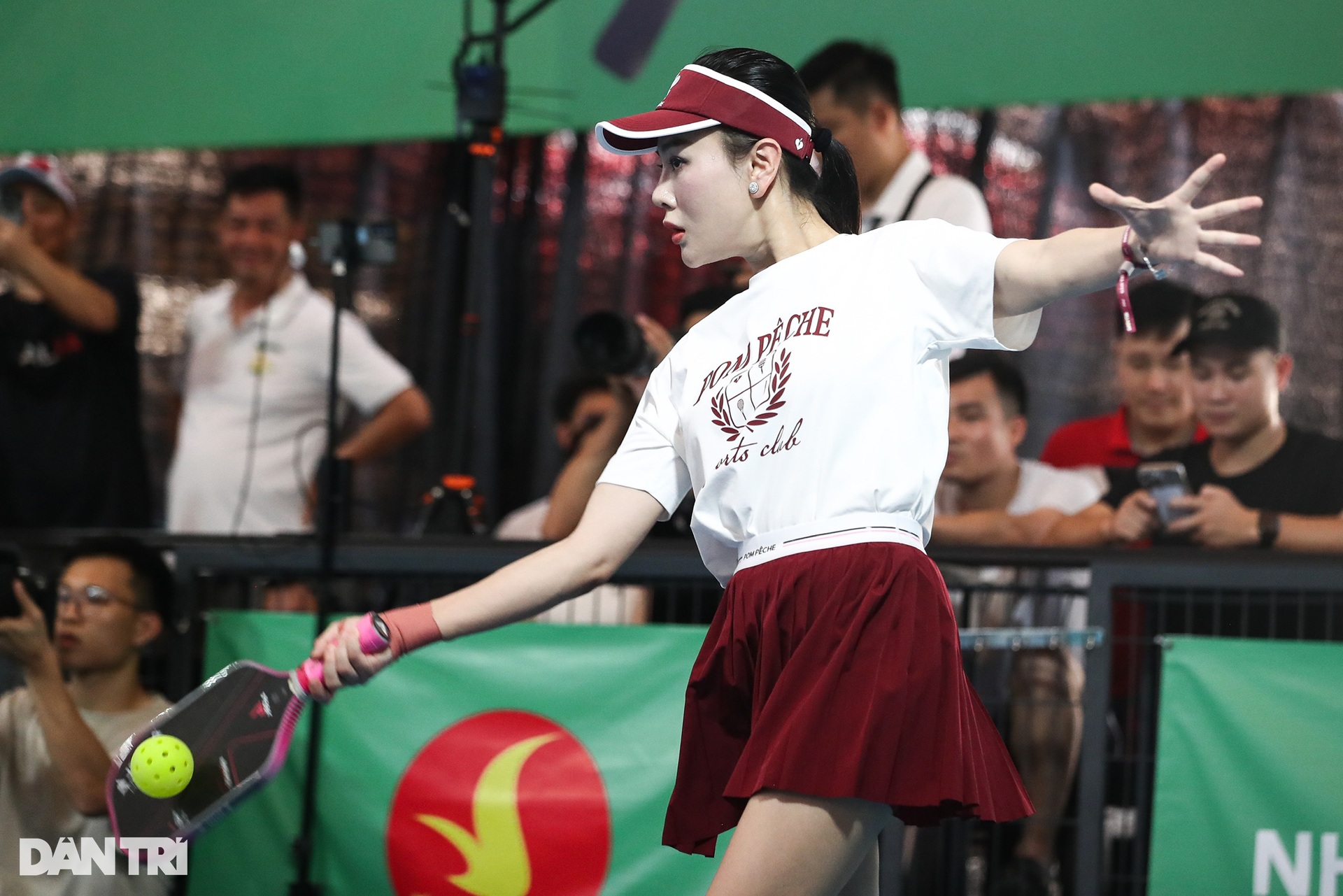 Dàn á hậu, diễn viên, ca sĩ nổi tiếng hâm nóng giải pickleball Dân trí - 12 Dàn á hậu, diễn viên, ca sĩ nổi tiếng hâm nóng giải pickleball Dân trí - 12