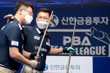 Cơ thủ Việt Nam "gánh team" cực đỉnh giúp đội nhà giành chiến thắng