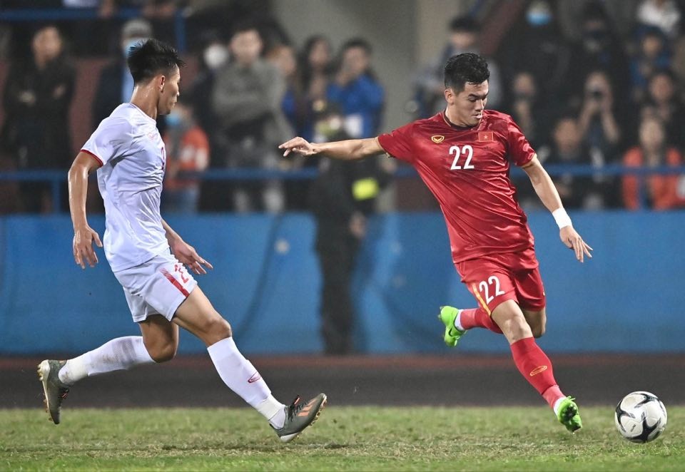 Đội tuyển Việt Nam 2-2 U22 Việt Nam: Dấu ấn lớn của Quang Hải - 8 Đội tuyển Việt Nam 2-2 U22 Việt Nam: Dấu ấn lớn của Quang Hải - 8
