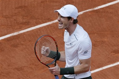 Murray vào bán kết, đối đầu với Wawrinka