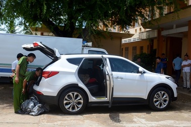 Cán chết người rồi bỏ chạy, kéo lê thi thể nạn nhân mấy chục km