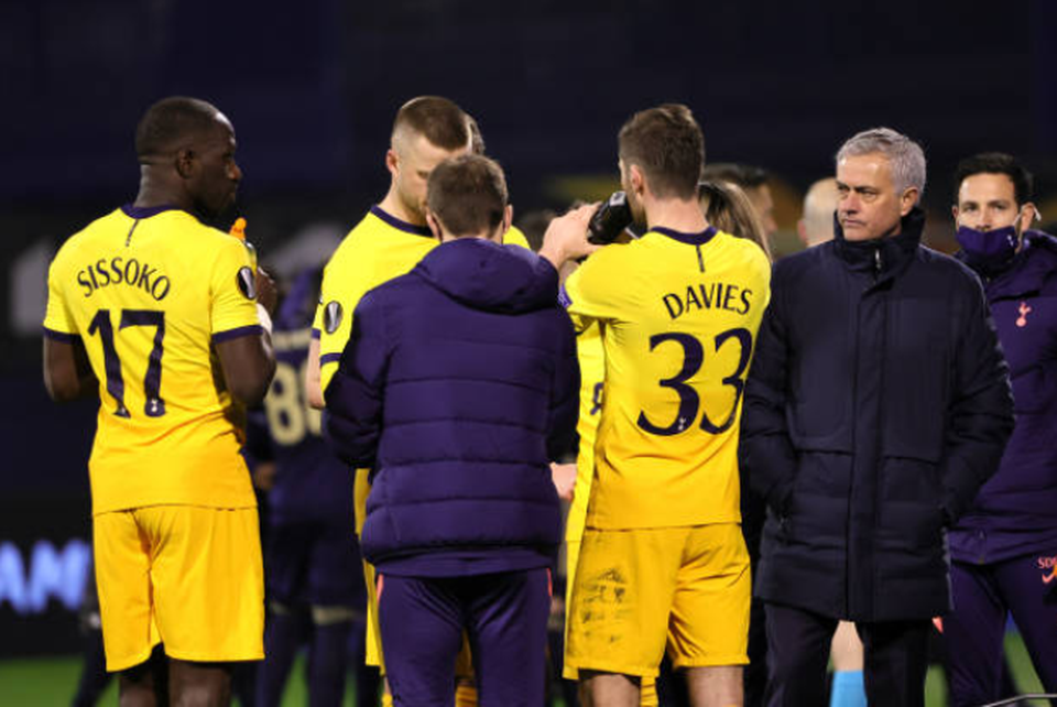 Lý do Tottenham thua thảm, bị loại cực sốc ở Europa League - 2 Lý do Tottenham thua thảm, bị loại cực sốc ở Europa League - 2