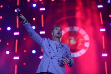 Hay Fest 2023: Ronan Keating "cháy" hết mình, Epik High hô vang "Việt Nam"