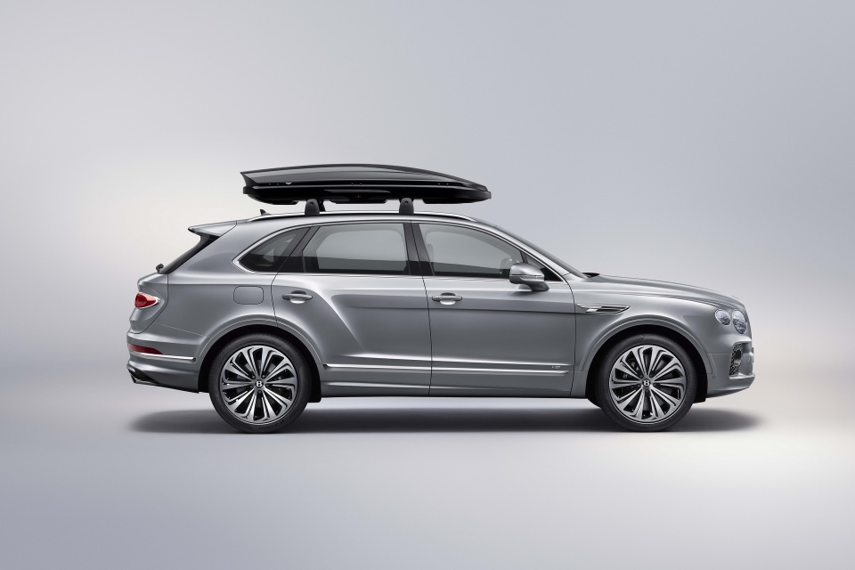 Bentley Bentayga sang chảnh cũng có thể thồ hàng như xe cỏ - 4 Bentley Bentayga sang chảnh cũng có thể thồ hàng như xe cỏ - 4