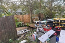 Người Việt ở Mỹ sau bão Milton: Đợi 3 tiếng mua xăng, một tuần chưa có điện