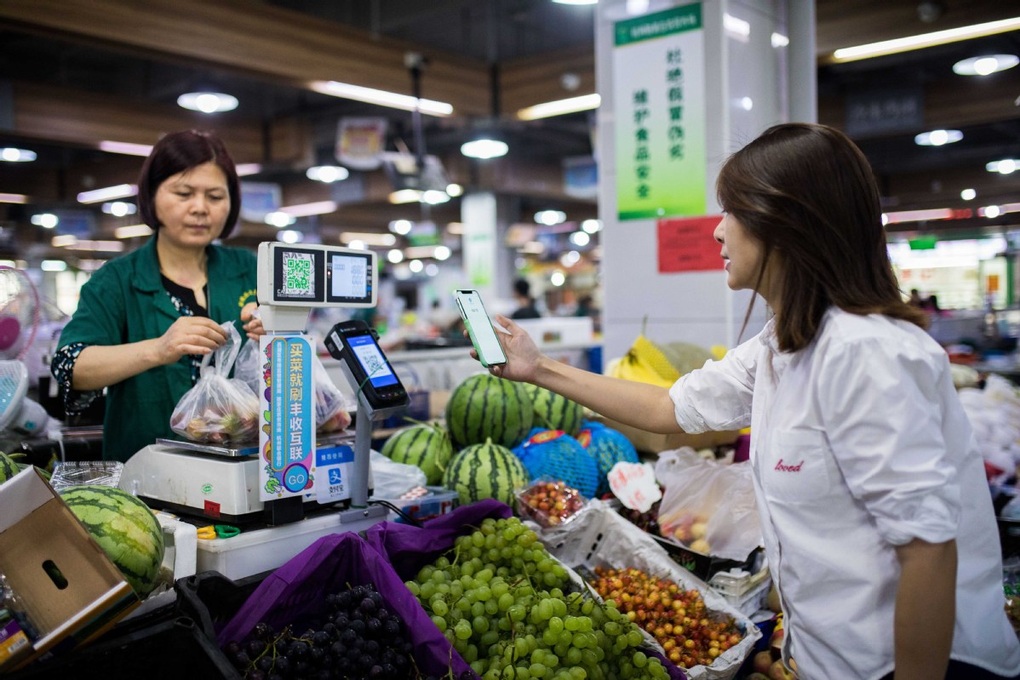 Trung Quốc mở toang cửa, lượng khách quốc tế vẫn kém mặn mà đến thưa thớt - 3 Trung Quốc mở toang cửa, lượng khách quốc tế vẫn kém mặn mà đến thưa thớt - 3