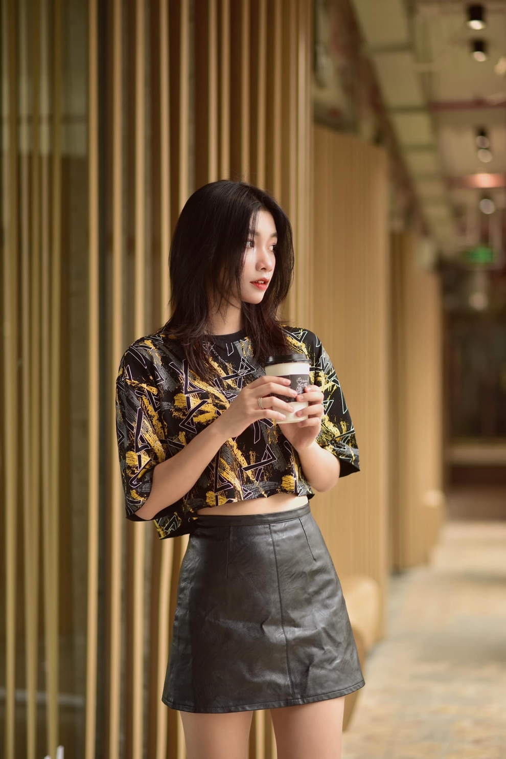 Nữ sinh Bách khoa khiến bao chàng nguyện trao tim vì nhan sắc khả ái - 2 Nữ sinh Bách khoa khiến bao chàng nguyện trao tim vì nhan sắc khả ái - 2