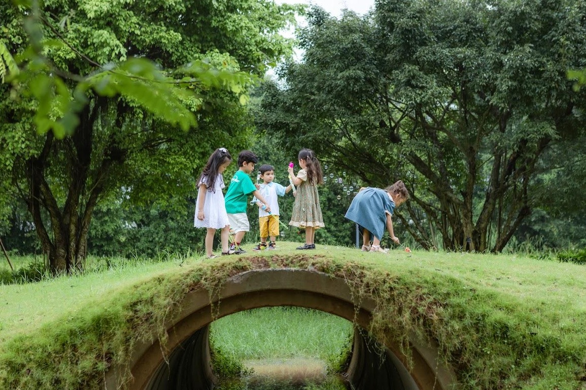 Trẻ con Ecopark có tuổi thơ của thời ông bà, cha mẹ - 1 Trẻ con Ecopark có tuổi thơ của thời ông bà, cha mẹ - 1