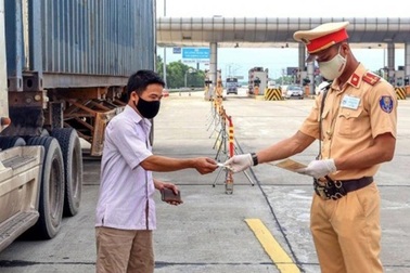 "Vì sao không áp dụng việc mua video CSGT báo lỗi sai, xử phạt sai?"