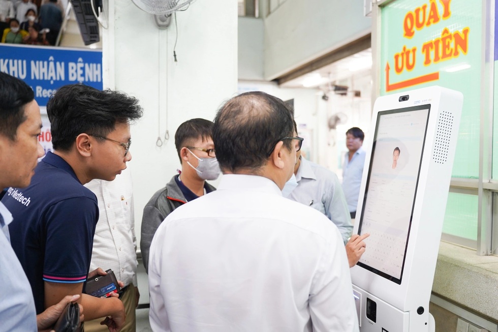 Chỉ thị từ Thủ tướng và nhiệm vụ cấp bách của ngành y - 2 Chỉ thị từ Thủ tướng và nhiệm vụ cấp bách của ngành y - 2