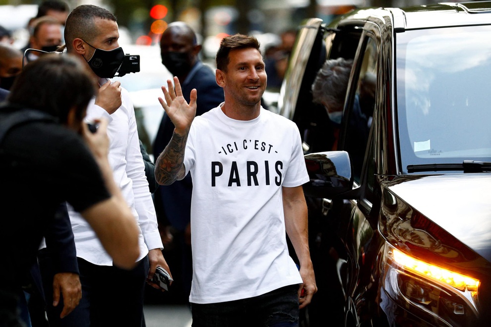 PSG mất bao nhiêu tiền để có được Messi? - 2 PSG mất bao nhiêu tiền để có được Messi? - 2