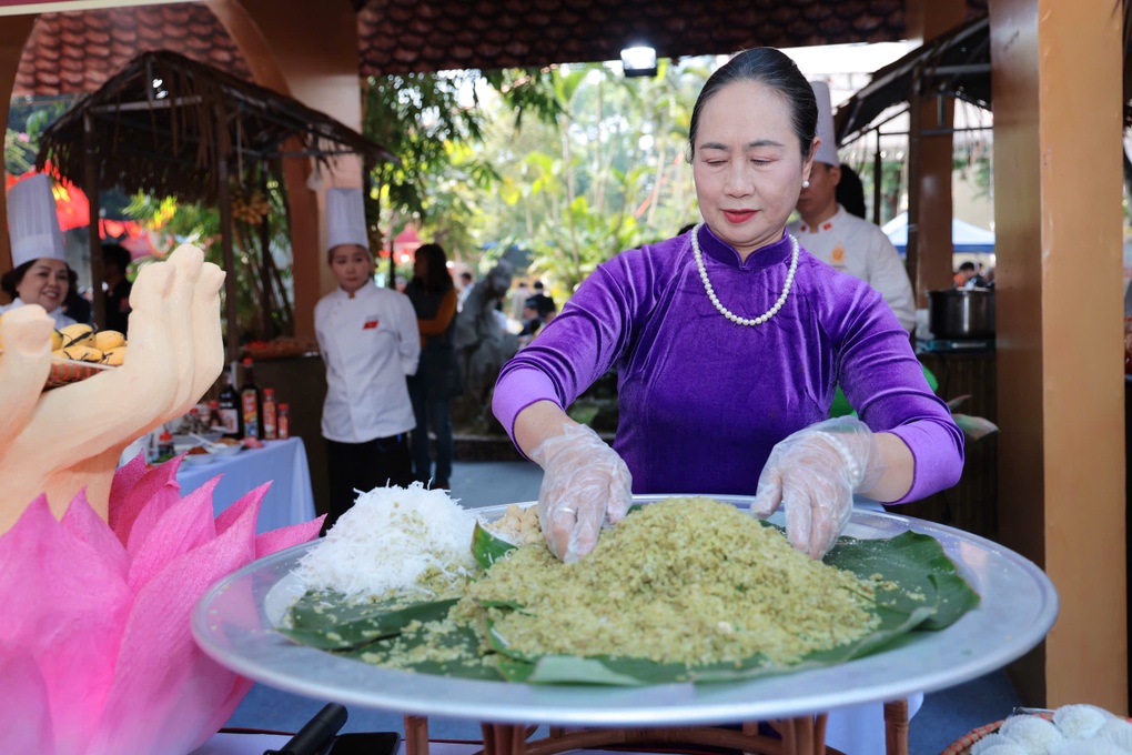 Phở, xôi cốm Hà Nội lan tỏa văn hóa tại Liên hoan Ẩm thực quốc tế 2025 - 2