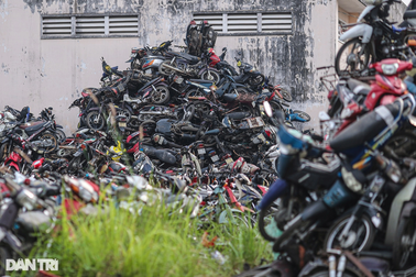 Người vi phạm giao thông bỏ lại xe của mình sẽ bị xử lý như thế nào?