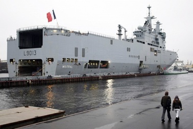 Pháp từ chối trả lời về khả năng bán tàu Mistral cho Trung Quốc