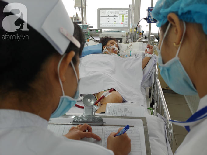 Sản phụ ngưng tim lúc sinh con được ủng hộ 1.2 tỷ đồng, chồng nghẹn ngào: Em về đi, con anh đặt tên rồi - Ảnh 3. Sản phụ ngưng tim lúc sinh con được ủng hộ 1.2 tỷ đồng, chồng nghẹn ngào: Em về đi, con anh đặt tên rồi - Ảnh 3.
