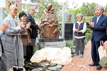 Khánh thành tượng đài “Xin lỗi Việt Nam” tại Hàn Quốc