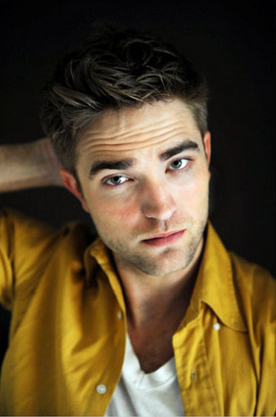 Robert Pattinson: Từ soái ca “Chạng vạng” tới tài tử hạng A Hollywood - 1 Robert Pattinson: Từ soái ca “Chạng vạng” tới tài tử hạng A Hollywood - 1
