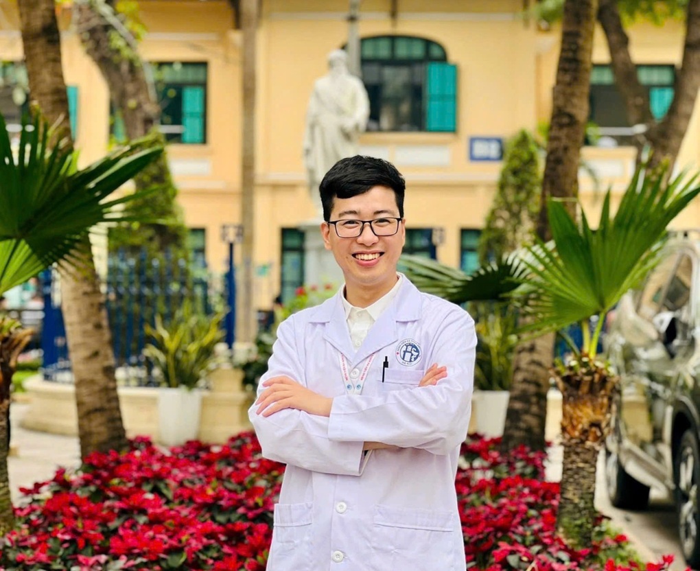 Cha sắp qua đời muốn nhận lại con riêng, tôi sợ mẹ mới không qua khỏi - 2 Cha sắp qua đời muốn nhận lại con riêng, tôi sợ mẹ mới không qua khỏi - 2
